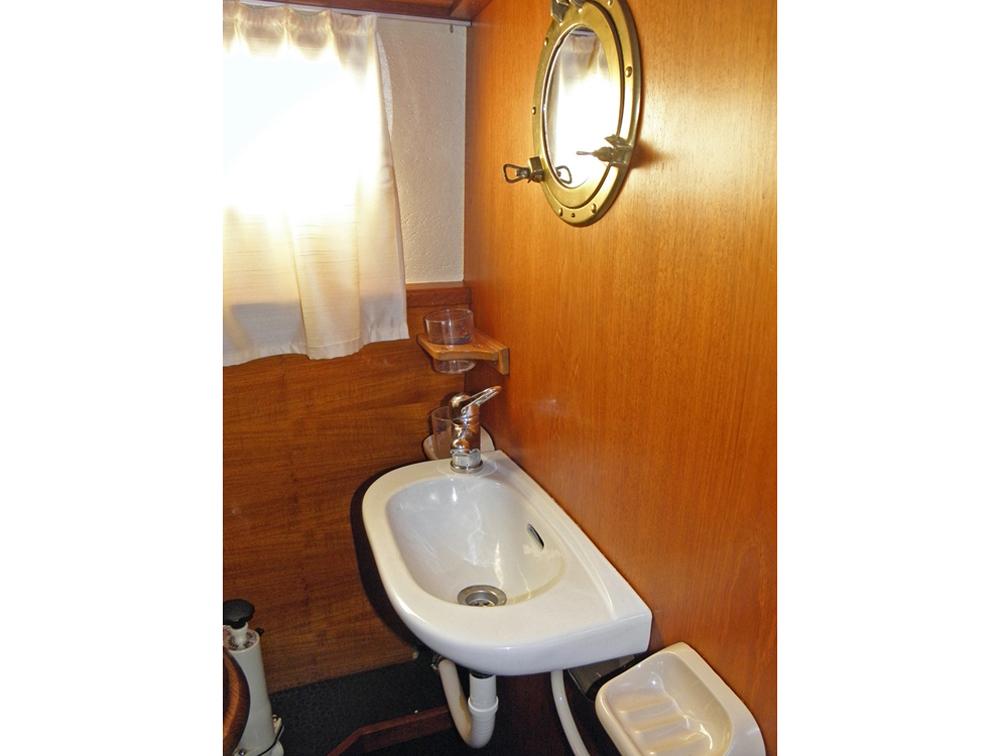 Achterkajuit, Accommodatie